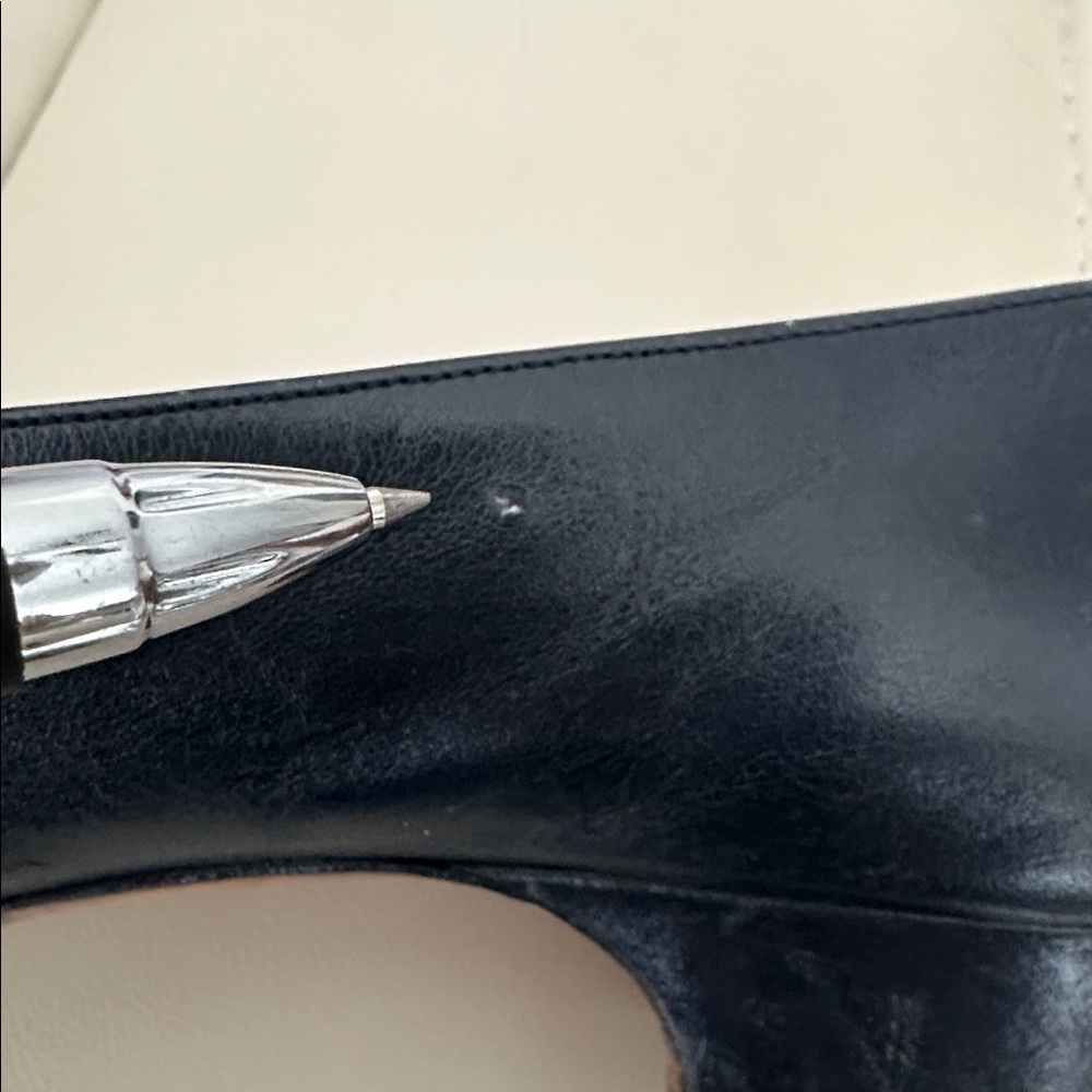 Salvatore Ferragamo Navy Leather Low Heel Pumps with Gold Bow Plaque - Picture 8 of 8